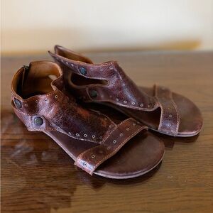 BED|STU Brown Leather Sandals with Stud Accents